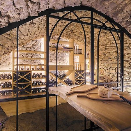Gite Des Caves Secretes Tiffauges Exterior foto